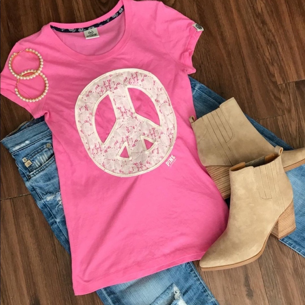 Victoria’s Secret PINK TEE